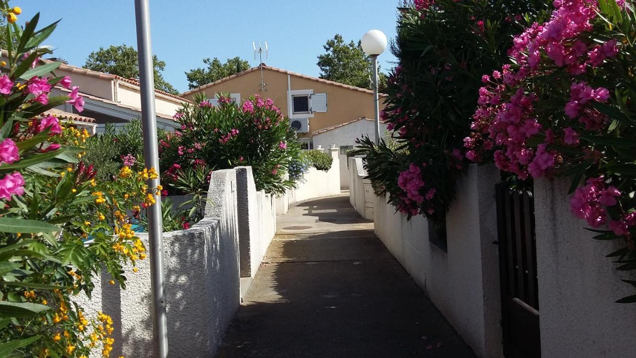 Les Amandines Villa Agde Ngoại thất bức ảnh
